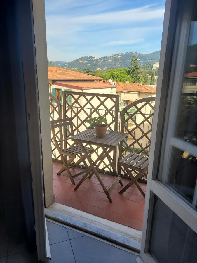 Attico Duse In Famiglia Apartment Florence Luaran gambar
